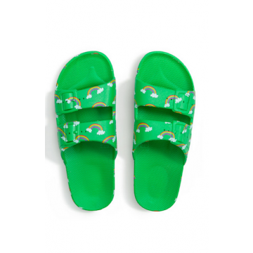 FREEDOM MOSES SLIPPERS, groene slippers met regenbogen, badslippers voor kinderen, www.littlelegends.nl