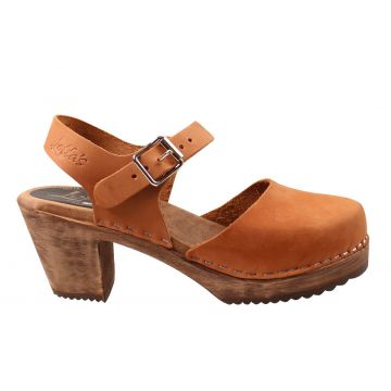 Hippe gesloten dames klompen Lotta From Stockholm. comfortabel en balans. highwood brown oiled