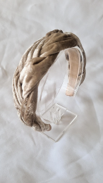 Braided Velvet HHB Champagne Beige www.littlelegends.nl
