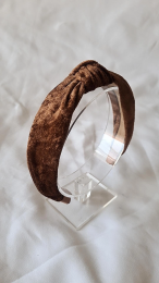 Knot Velvet HHB Brown www.littlelegends.nl