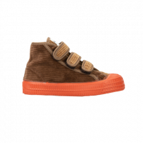 Novesta Star Dribble Velcro Brown www.littlelegends.nl